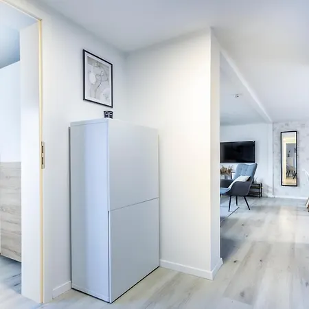 Casa vacanze Seeliebe 70 Qm I 2 Schlafzimmer I 5 Min Zum I Ueberdachte Terrasse I Nahe Werbellinsee *