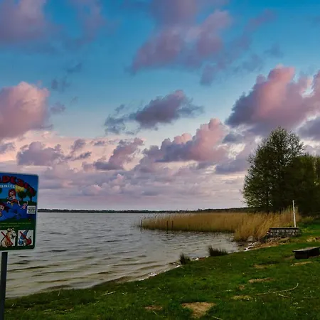 Seeliebe 70 Qm I 2 Schlafzimmer I 5 Min Zum I Ueberdachte Terrasse I Nahe Werbellinsee Casa vacanze