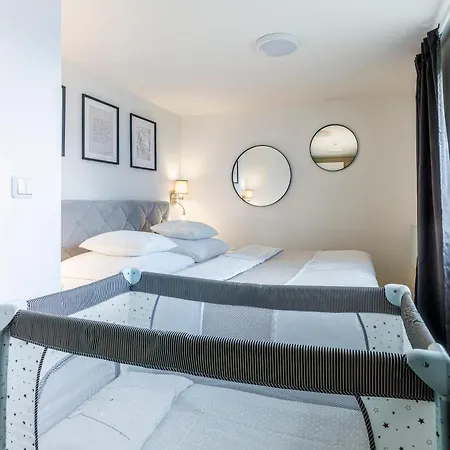 Casa vacanze Seeliebe 70 Qm I 2 Schlafzimmer I 5 Min Zum I Ueberdachte Terrasse I Nahe Werbellinsee