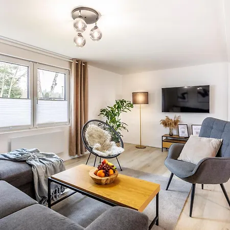 Seeliebe 70 Qm I 2 Schlafzimmer I 5 Min Zum I Ueberdachte Terrasse I Nahe Werbellinsee