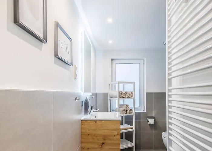 Seeliebe 70 Qm I 2 Schlafzimmer I 5 Min Zum I Ueberdachte Terrasse I Nahe Werbellinsee يواخيمستال