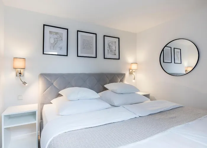 Seeliebe 70 Qm I 2 Schlafzimmer I 5 Min Zum I Ueberdachte Terrasse I Nahe Werbellinsee