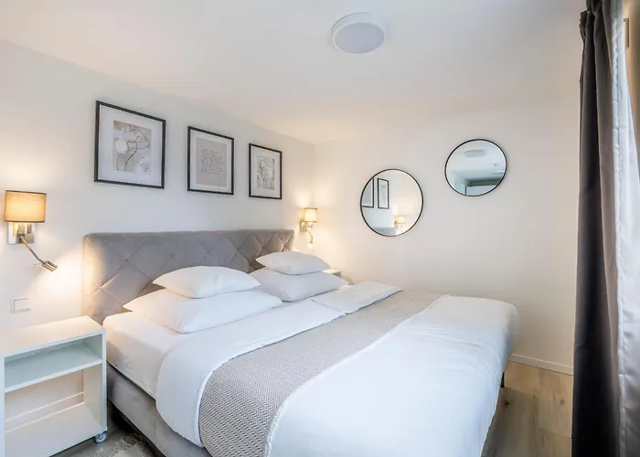 Seeliebe 70 Qm I 2 Schlafzimmer I 5 Min Zum I Ueberdachte Terrasse I Nahe Werbellinsee